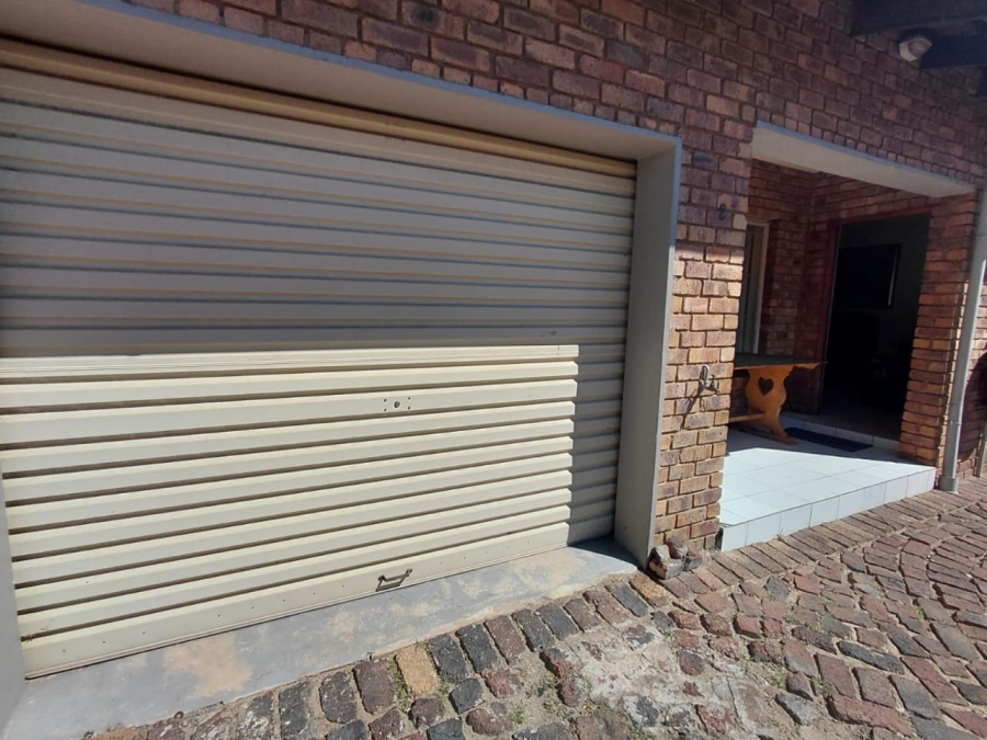 2 Bedroom Property for Sale in Dalview Gauteng