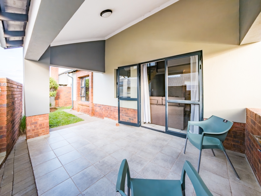3 Bedroom Property for Sale in Amberfield Gauteng