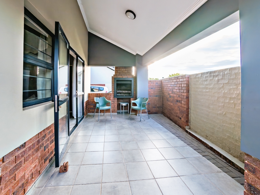 3 Bedroom Property for Sale in Amberfield Gauteng