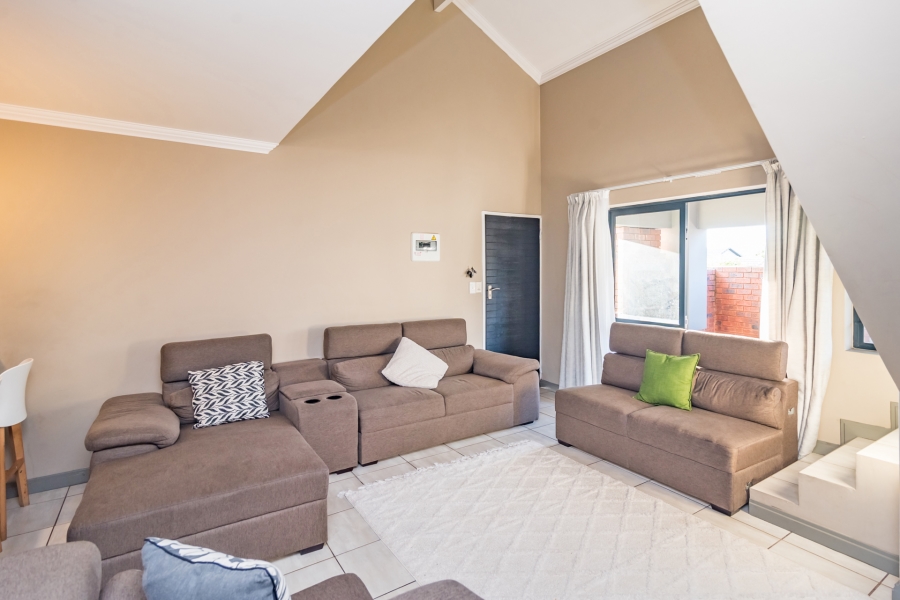 3 Bedroom Property for Sale in Amberfield Gauteng