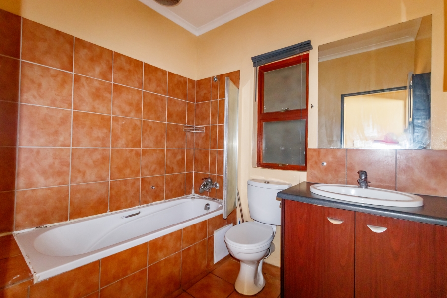 2 Bedroom Property for Sale in Midridge Park Gauteng