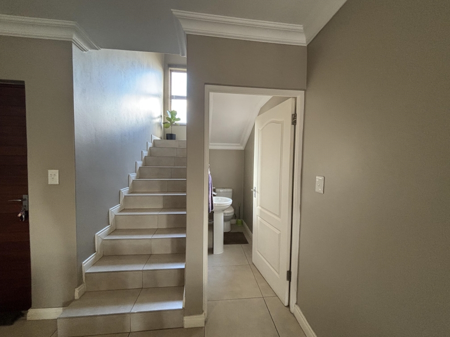 3 Bedroom Property for Sale in Kyalami Hills Gauteng