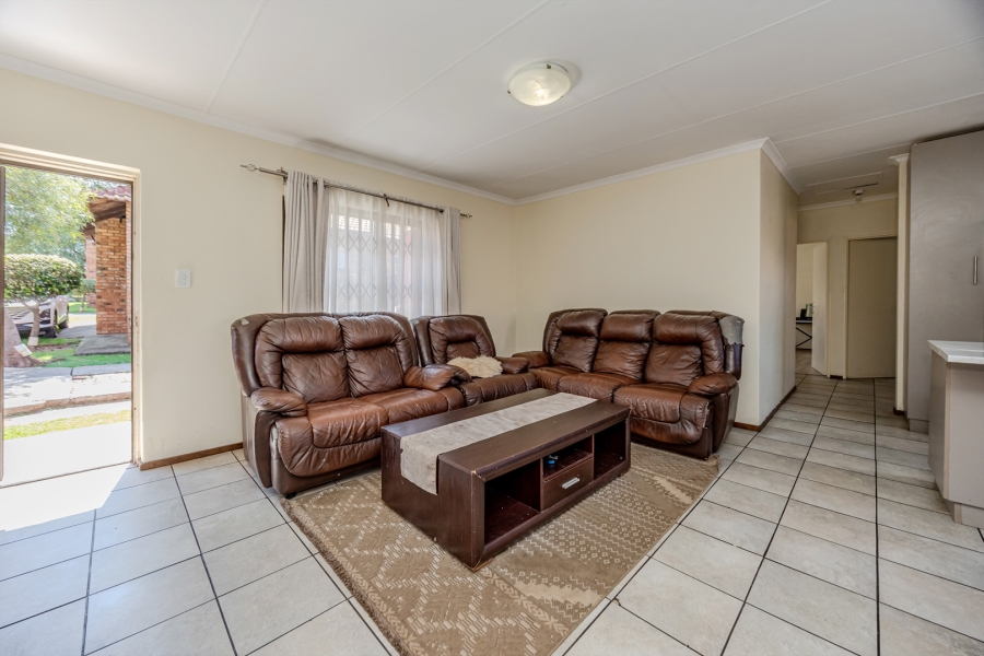 3 Bedroom Property for Sale in Reefhaven Gauteng