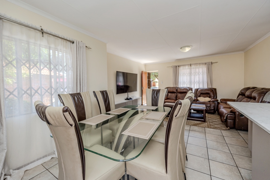 3 Bedroom Property for Sale in Reefhaven Gauteng