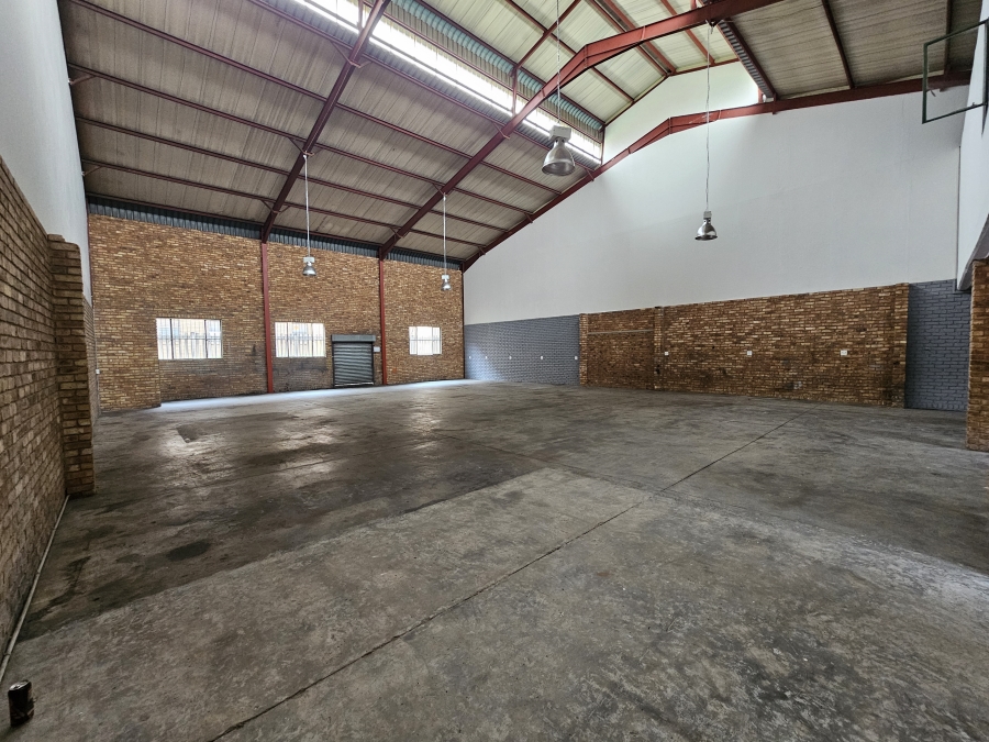 To Let Commercial Property for Rent in Hennops Park Industrial Gauteng