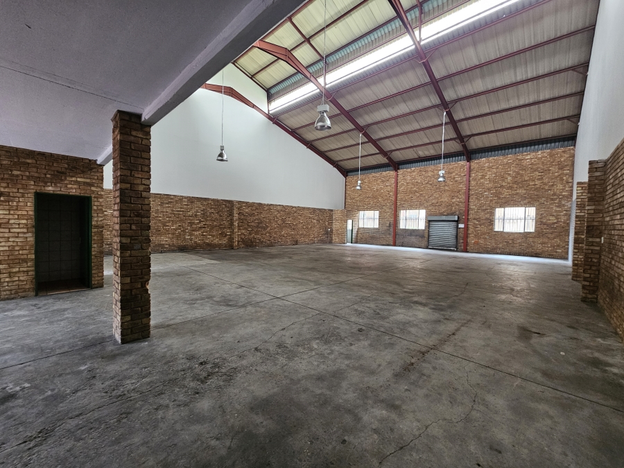 To Let Commercial Property for Rent in Hennops Park Industrial Gauteng