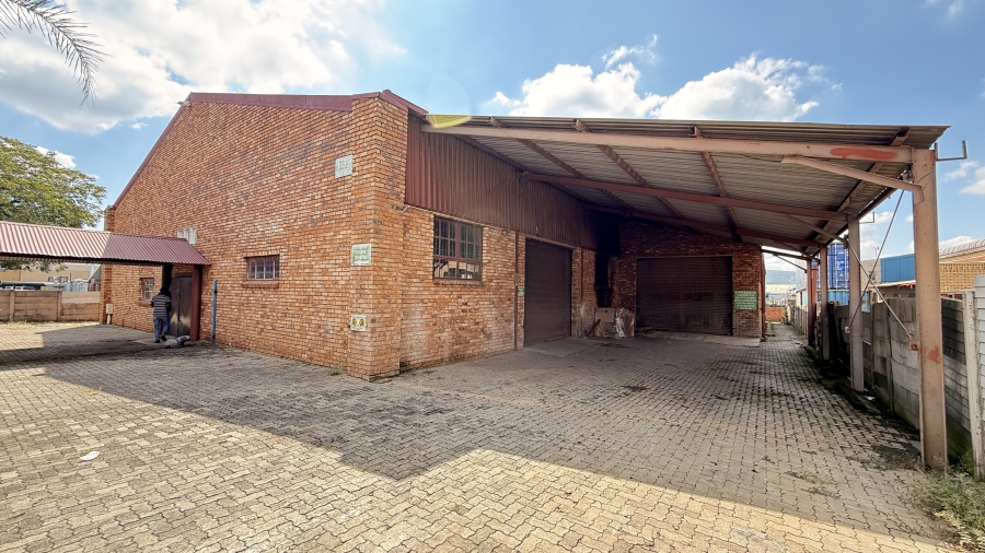 To Let Commercial Property for Rent in Sunderland Ridge Gauteng