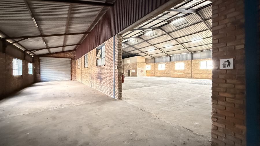 To Let Commercial Property for Rent in Sunderland Ridge Gauteng
