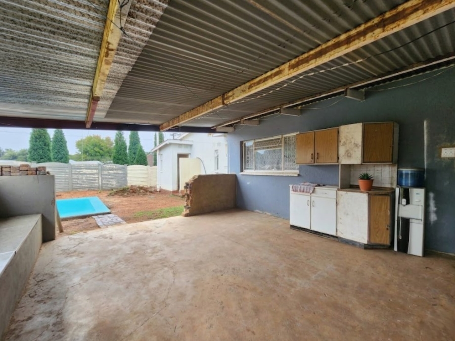 3 Bedroom Property for Sale in Rothdene Gauteng
