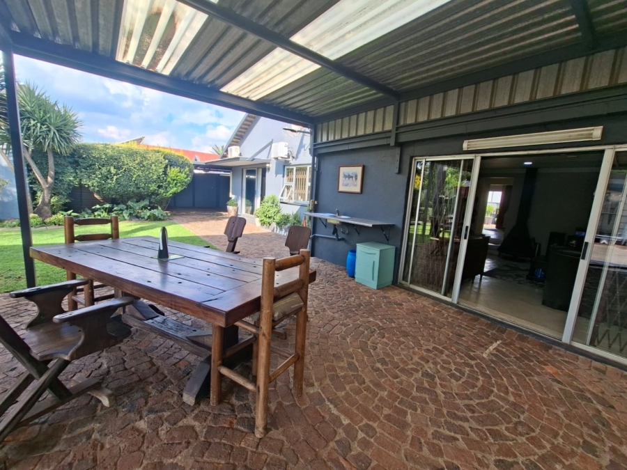 4 Bedroom Property for Sale in Vanderbijlpark SE 1 Gauteng