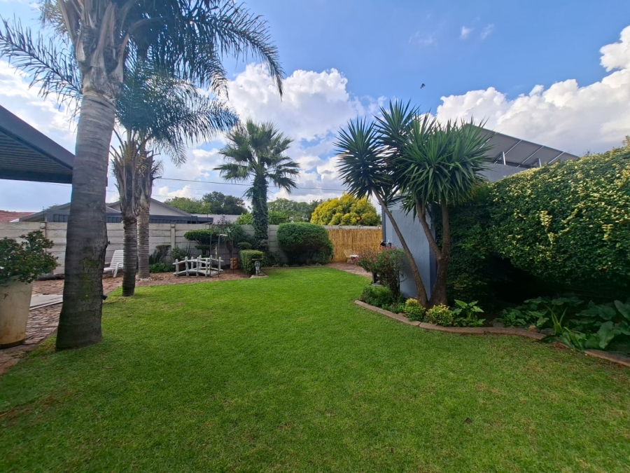 4 Bedroom Property for Sale in Vanderbijlpark SE 1 Gauteng