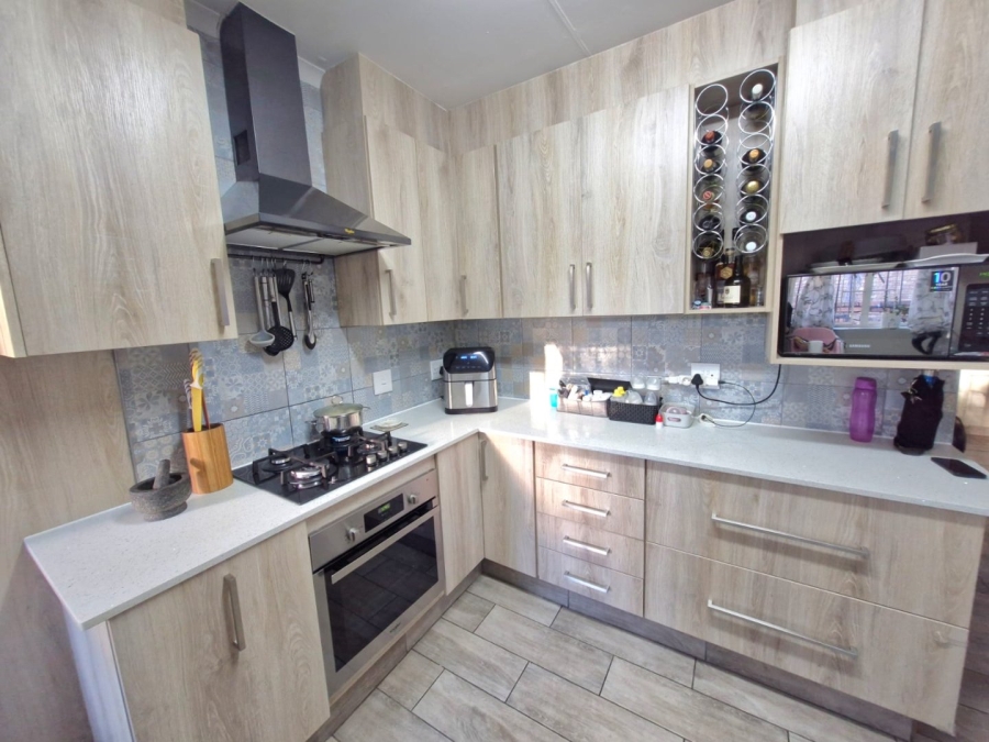 2 Bedroom Property for Sale in Montana Park Gauteng