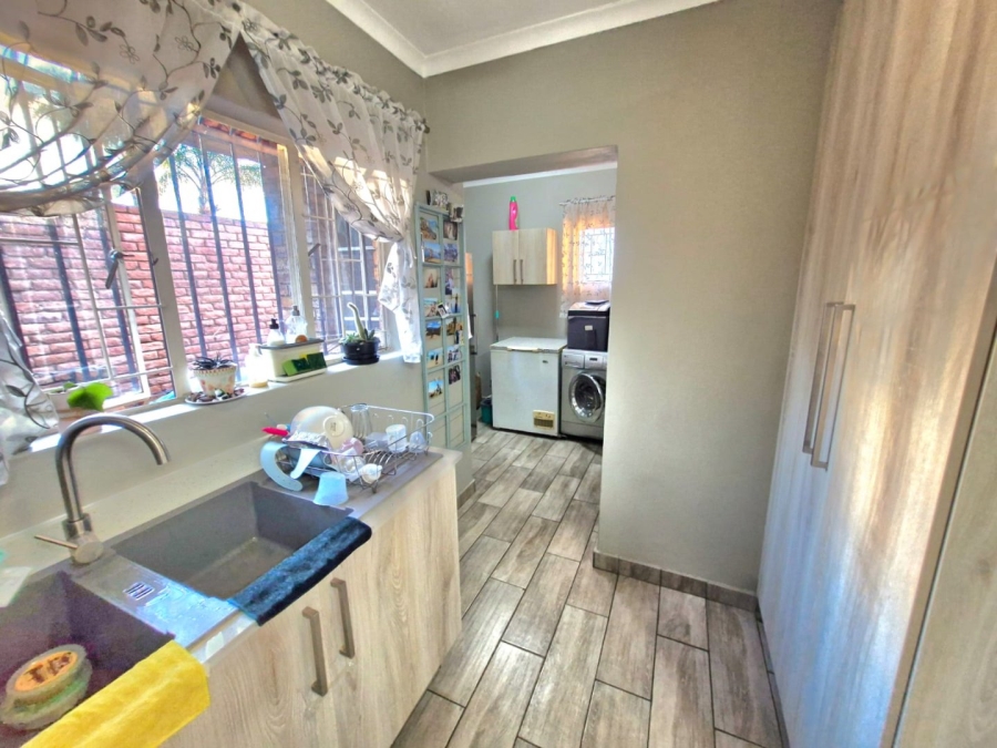 2 Bedroom Property for Sale in Montana Park Gauteng