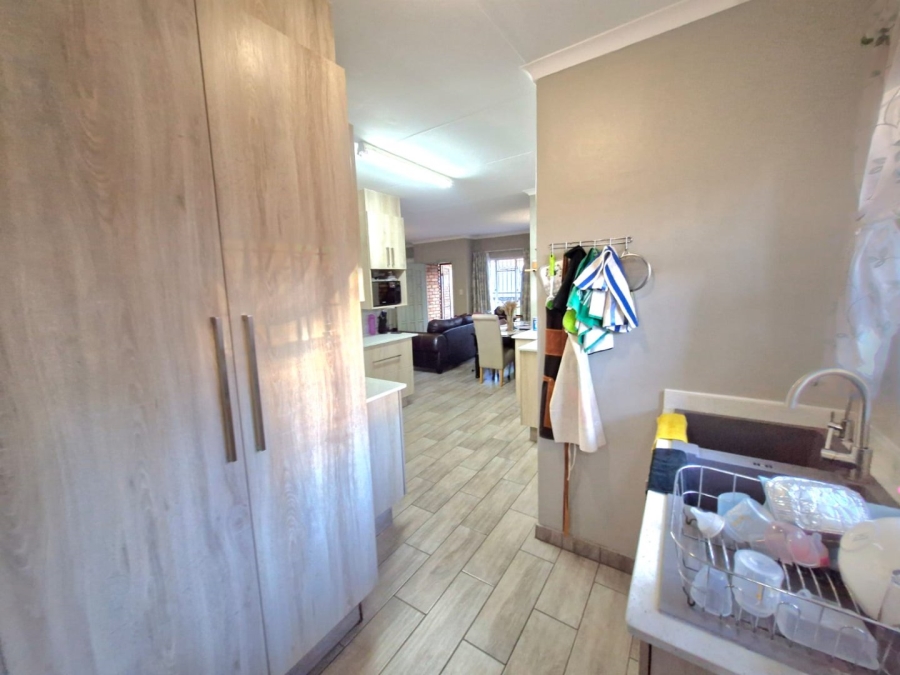2 Bedroom Property for Sale in Montana Park Gauteng