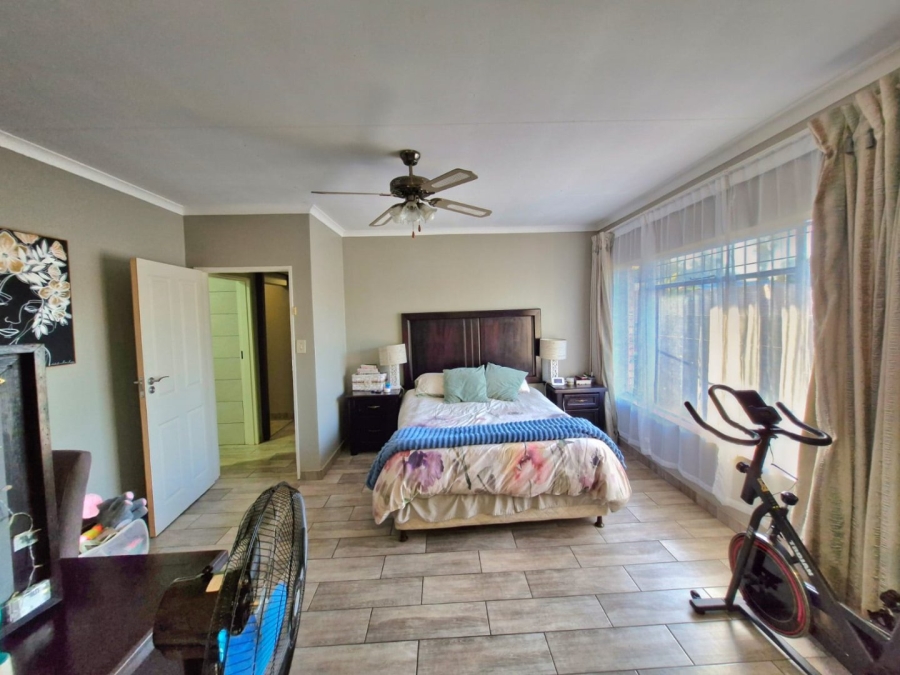 2 Bedroom Property for Sale in Montana Park Gauteng