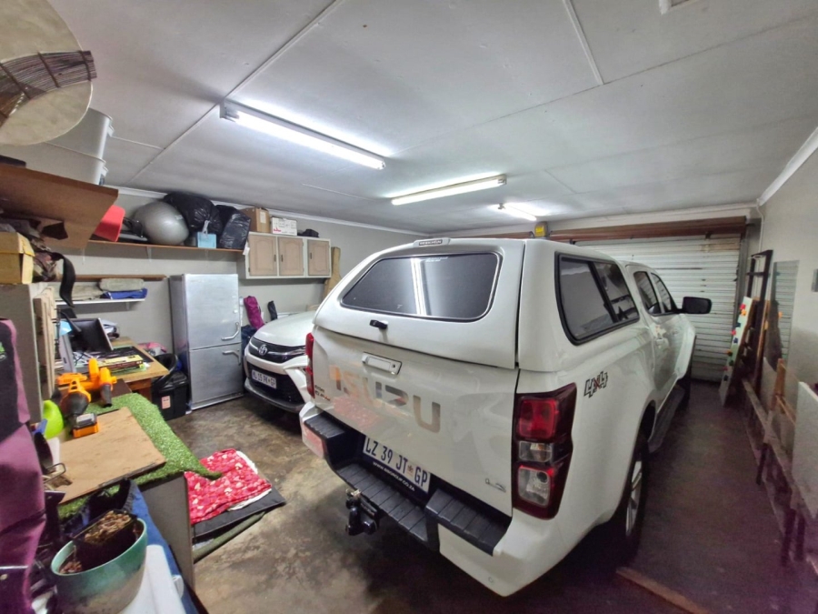 2 Bedroom Property for Sale in Montana Park Gauteng