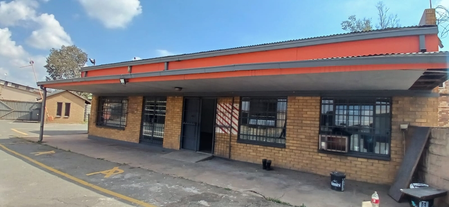 To Let Commercial Property for Rent in Vanderbijlpark NW Gauteng