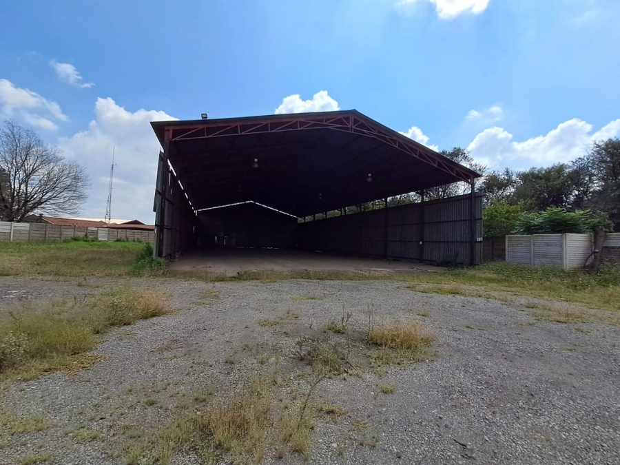 To Let Commercial Property for Rent in Vanderbijlpark NW Gauteng
