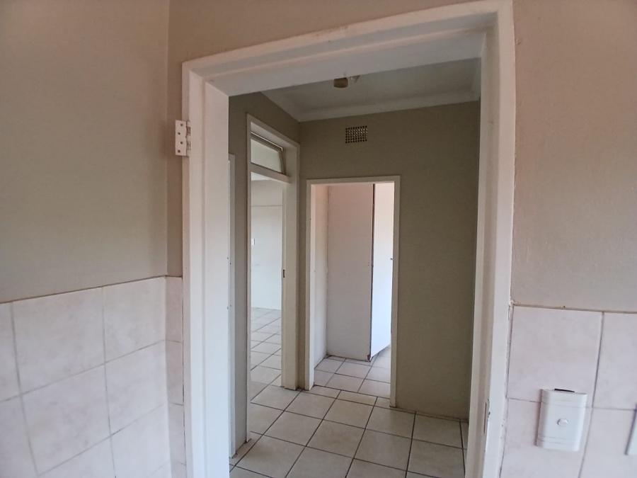 To Let 2 Bedroom Property for Rent in Kempton Park Central Gauteng