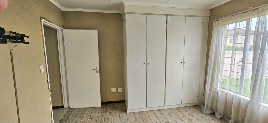 2 Bedroom Property for Sale in Elandspark Gauteng