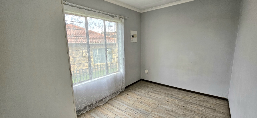 2 Bedroom Property for Sale in Elandspark Gauteng