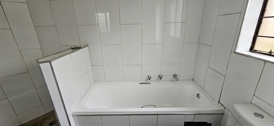 2 Bedroom Property for Sale in Elandspark Gauteng
