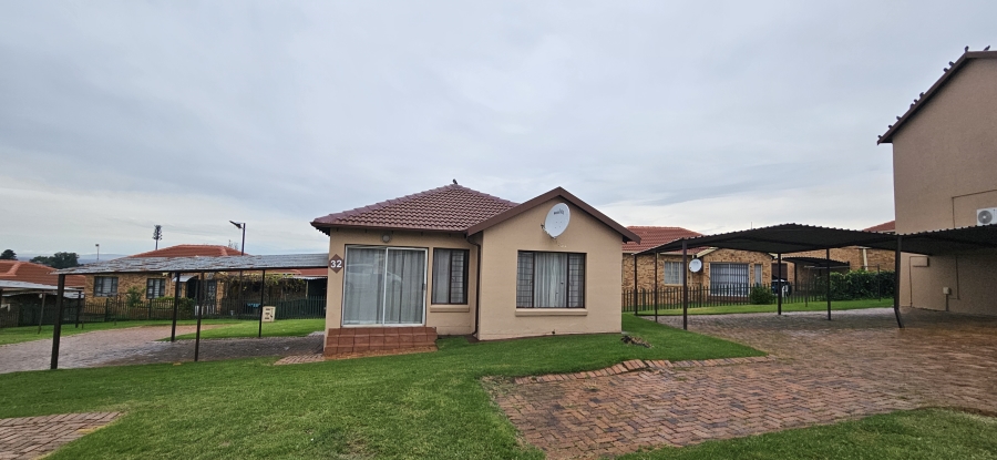 2 Bedroom Property for Sale in Elandspark Gauteng