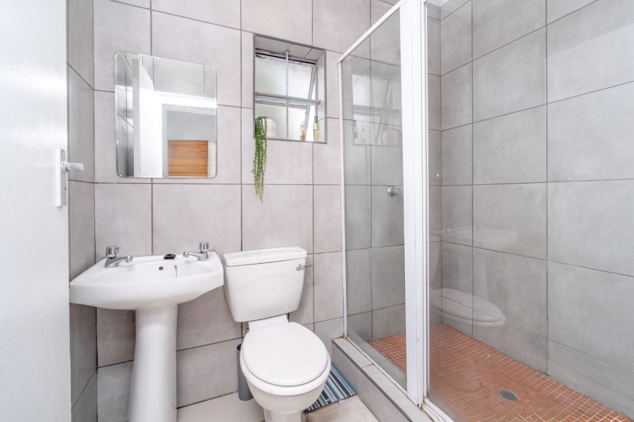 To Let 2 Bedroom Property for Rent in Lonehill Gauteng