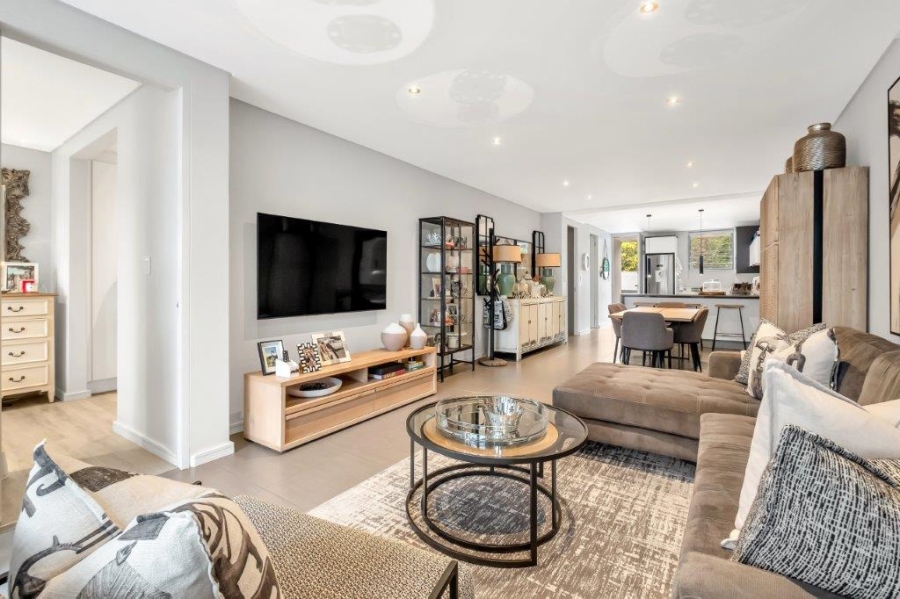 2 Bedroom Property for Sale in Illovo Gauteng