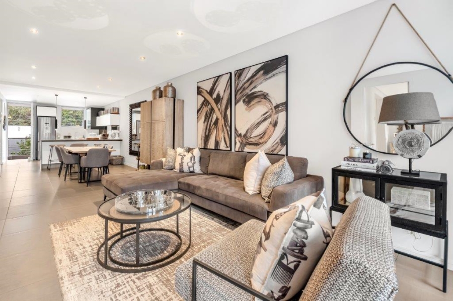 2 Bedroom Property for Sale in Illovo Gauteng