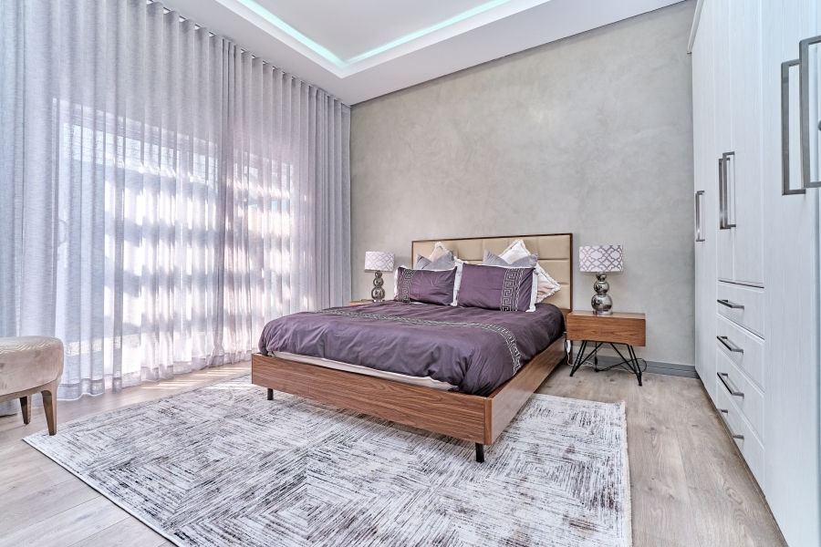 4 Bedroom Property for Sale in Waterfall Country Village Gauteng
