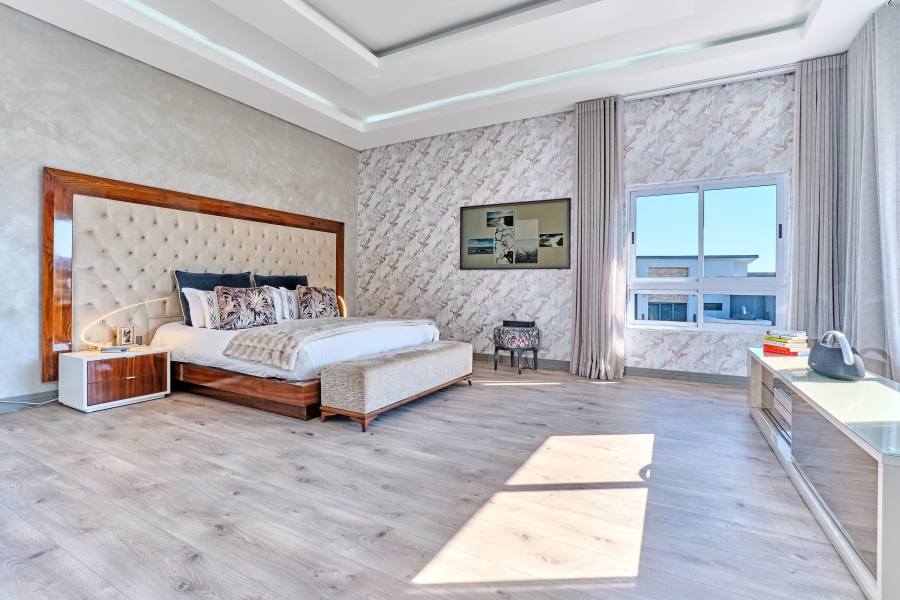 4 Bedroom Property for Sale in Waterfall Country Village Gauteng