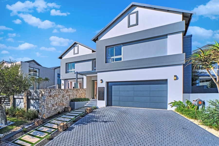 4 Bedroom Property for Sale in Waterfall Country Village Gauteng