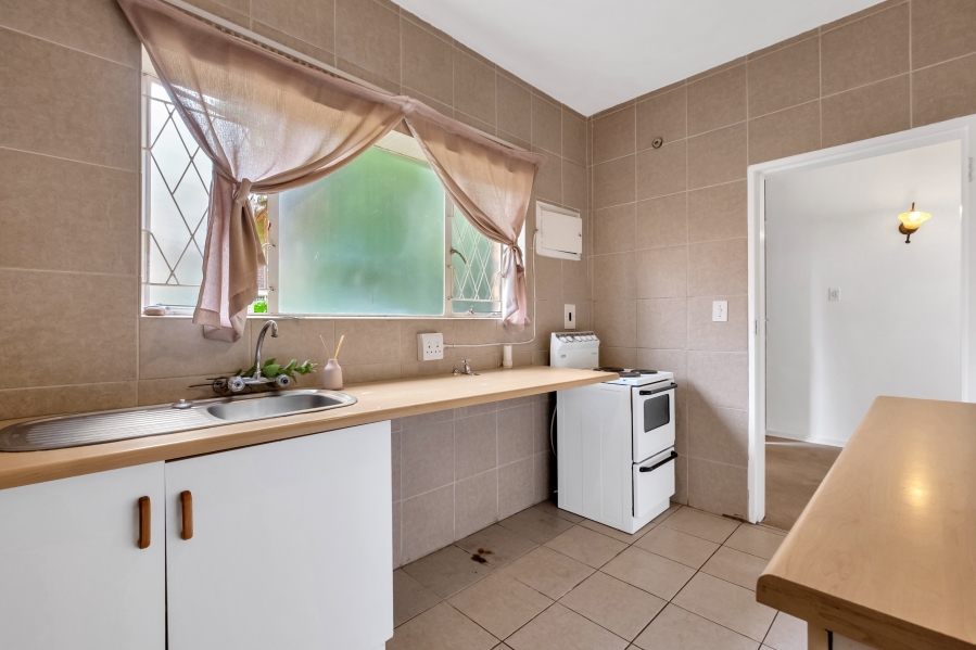 To Let 1 Bedroom Property for Rent in Sandown Gauteng