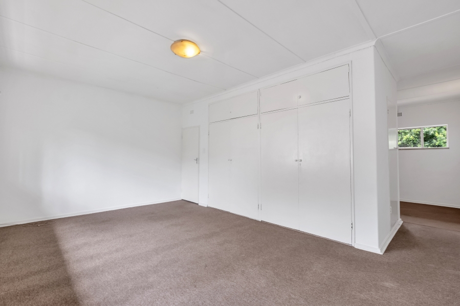 To Let 1 Bedroom Property for Rent in Sandown Gauteng