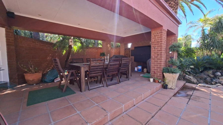 3 Bedroom Property for Sale in Sunward Park Gauteng