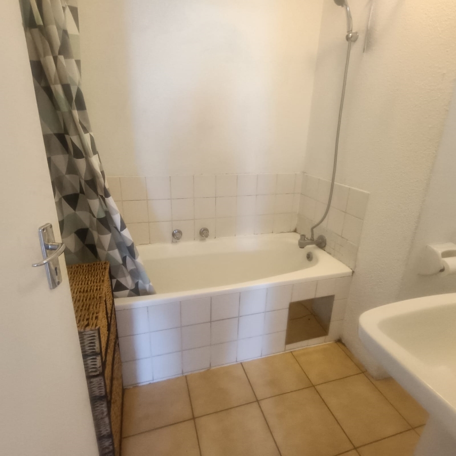 To Let 3 Bedroom Property for Rent in Westdene Gauteng