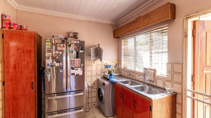 3 Bedroom Property for Sale in Brackenhurst Gauteng