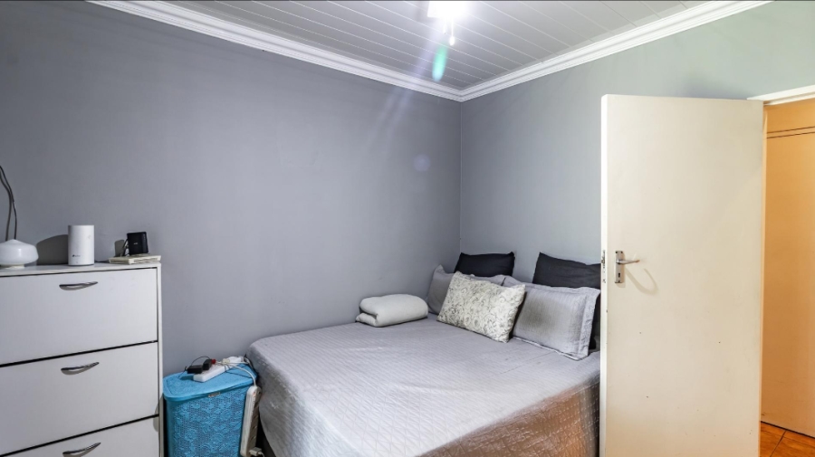 3 Bedroom Property for Sale in Brackenhurst Gauteng