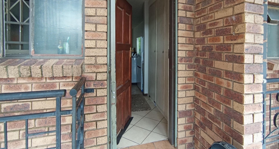1 Bedroom Property for Sale in Sagewood Gauteng