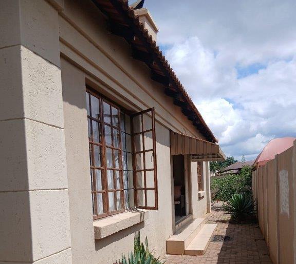 3 Bedroom Property for Sale in Heatherview Gauteng