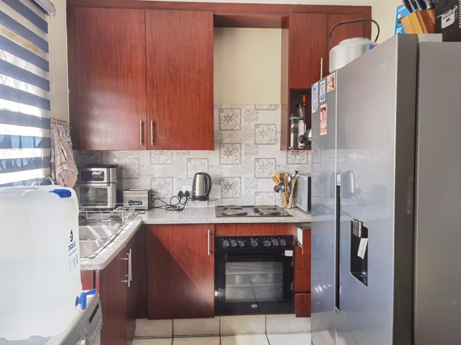 3 Bedroom Property for Sale in Annlin Gauteng