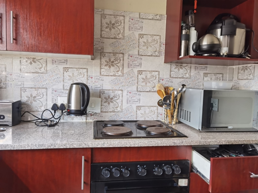 3 Bedroom Property for Sale in Annlin Gauteng