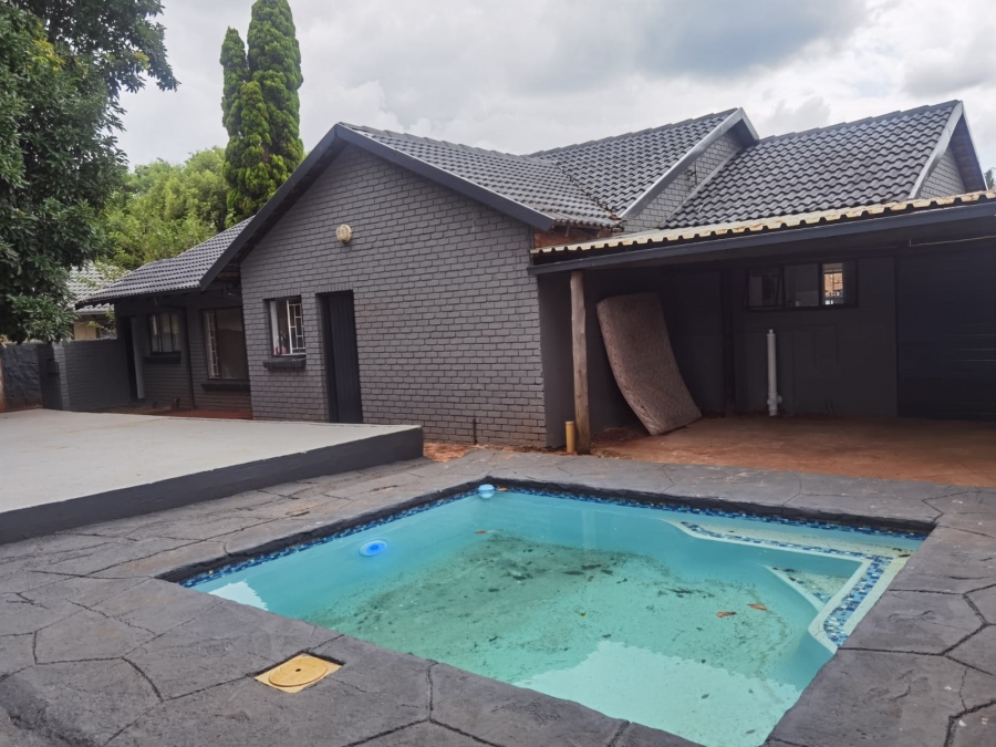 3 Bedroom Property for Sale in Doornpoort Gauteng