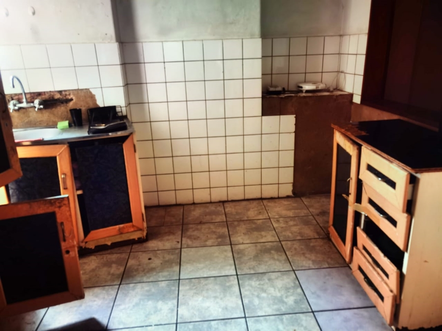 2 Bedroom Property for Sale in Pretoria Central Gauteng
