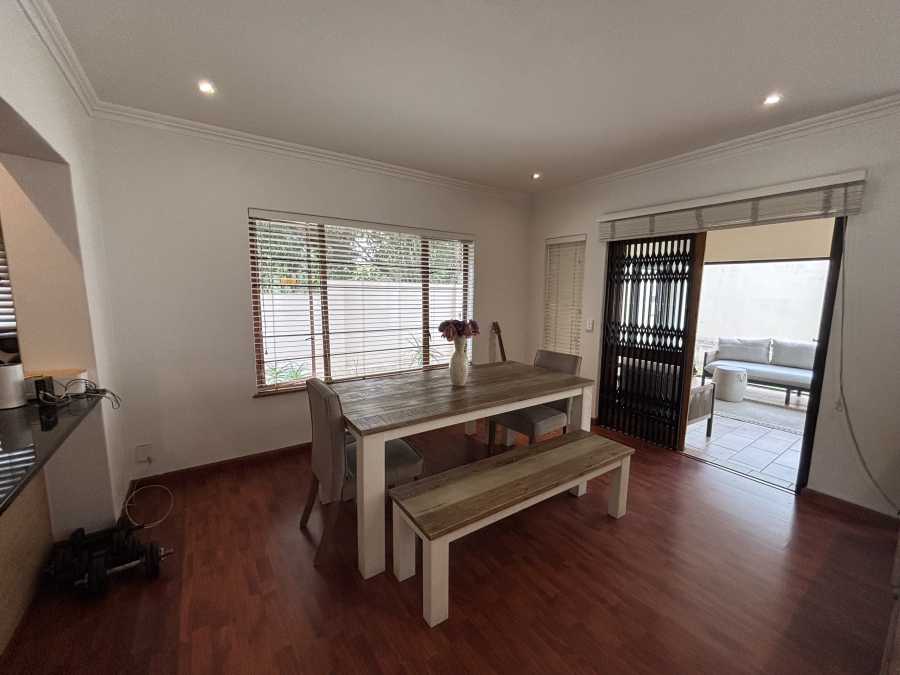 To Let 3 Bedroom Property for Rent in Douglasdale Gauteng