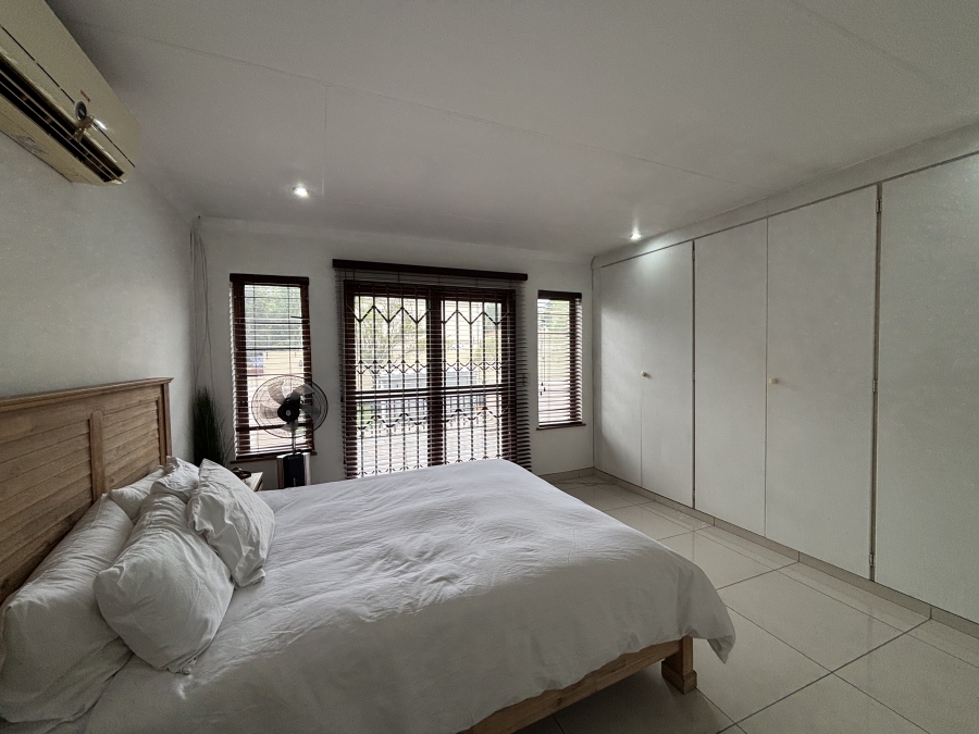 To Let 3 Bedroom Property for Rent in Douglasdale Gauteng