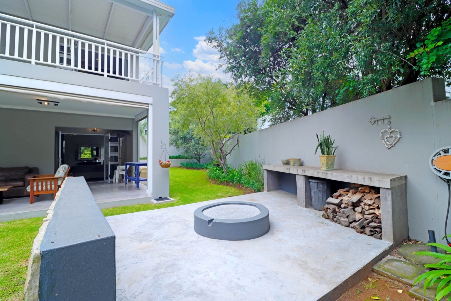 4 Bedroom Property for Sale in Waterfall Country Estate Gauteng