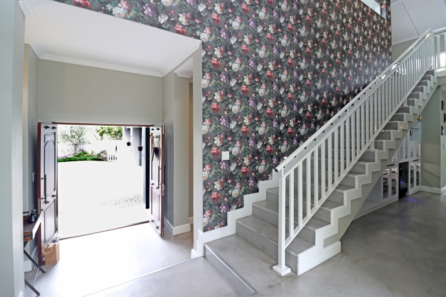 4 Bedroom Property for Sale in Waterfall Country Estate Gauteng