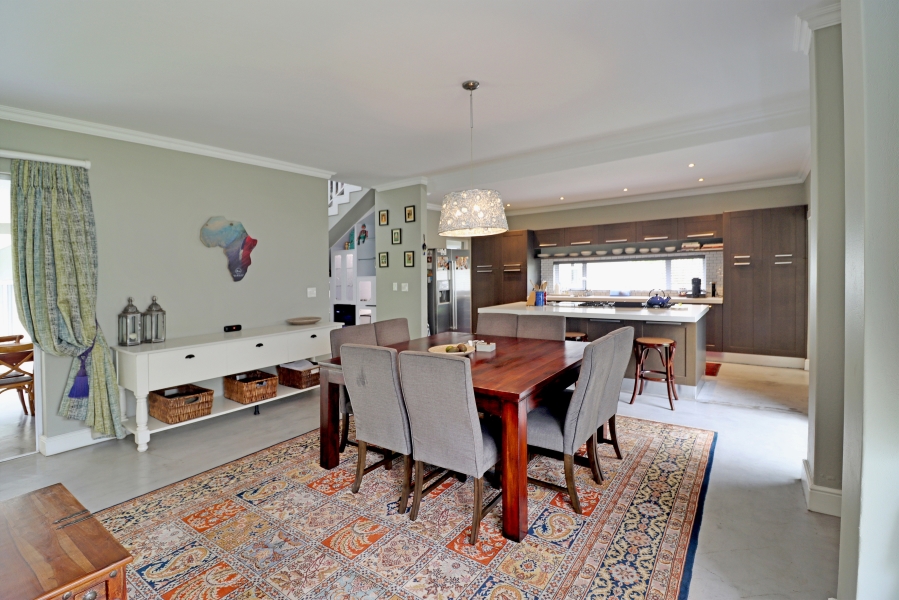 4 Bedroom Property for Sale in Waterfall Country Estate Gauteng